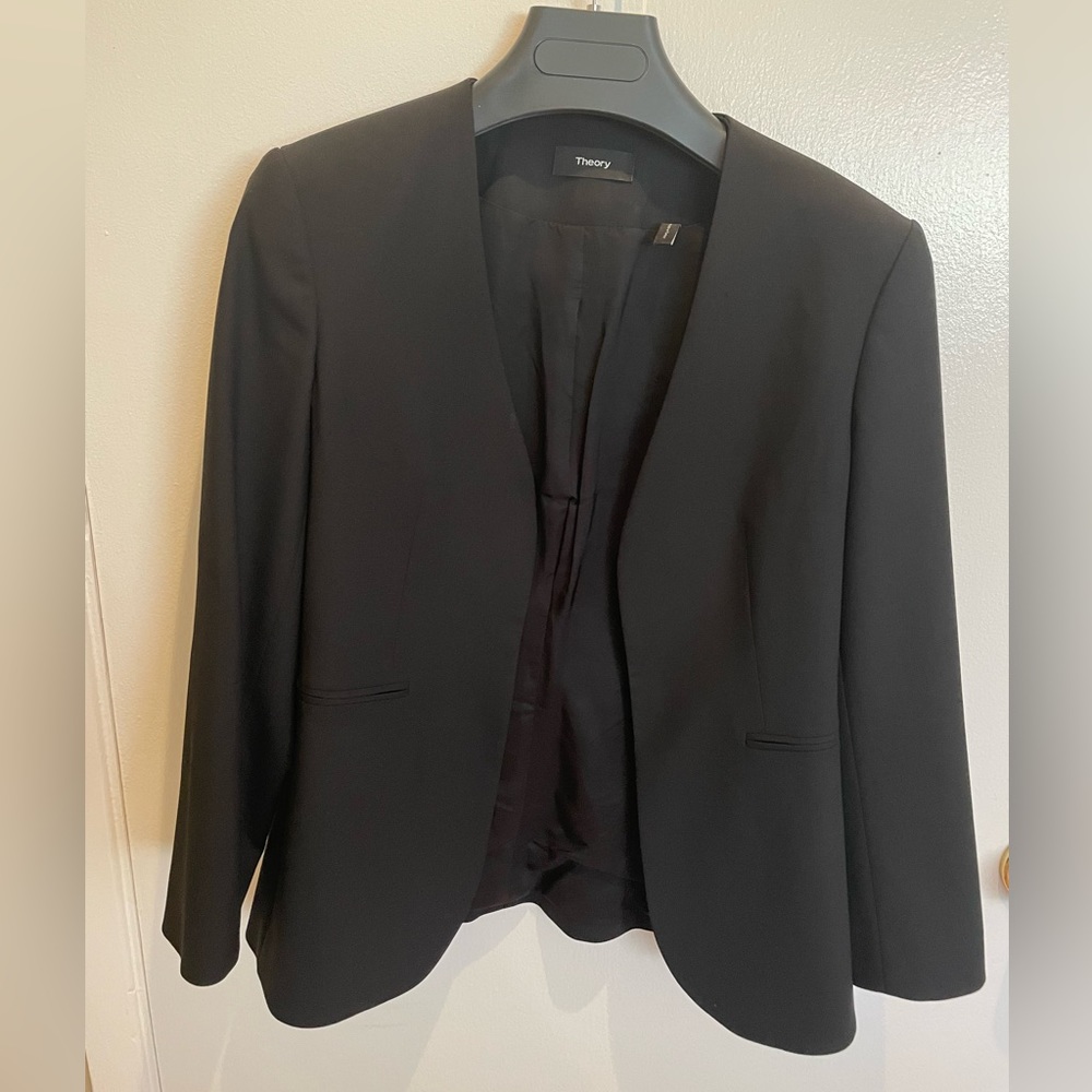 Theory Wool Lindrayia Jacket size 00 black